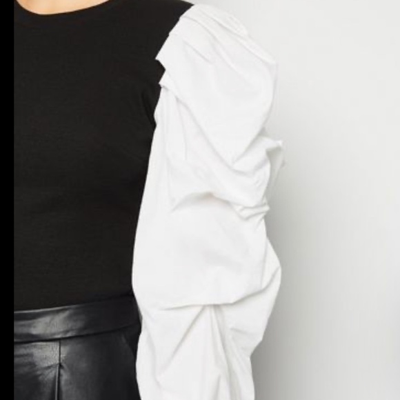 NWOT Zara Blouse Black knit body Off-White Puffy Statement Long Sleeve S - Picture 3 of 15